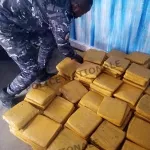 bonoua-course-poursuite-policiers-trafiquants