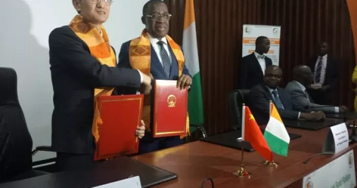 cote-d-ivoire-lutte-contre-le-paludisme-la-chine-equipe-le-laboratoire-de-recherche-a-hauteur-de-180-millions-de-francs-cfa