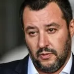 migration-en-italie-l-ex-ministre-de-l-interieur-risque-15-ans-de-prison-pour-sequestration-de-personnes