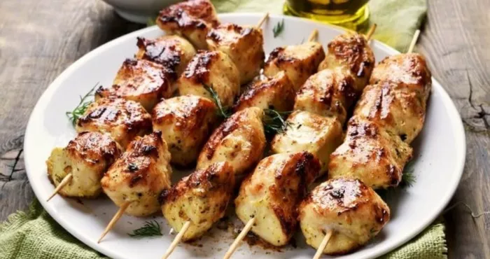 cuisine-poulet-braise-marine-au-yaourt