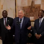 forum-du-senat-ivoirien-sur-les-collectivites-territoriales-ouattara-a-eu-un-entretien-avec-le-president-du-senat-francais-gerard-larcher