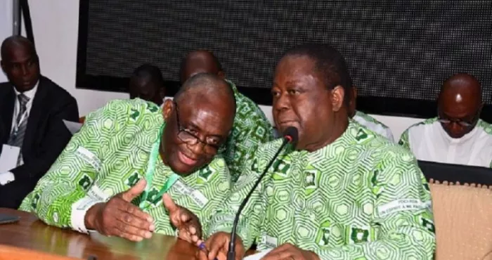 a-3-mois-de-la-convention-du-pdci-le-torchon-brule-entre-bedie-et-guikahue-ce-qui-a-mis-le-feu-aux-poudres-voici-pourquoi-ouattara-bacle-deliberement-l-identification