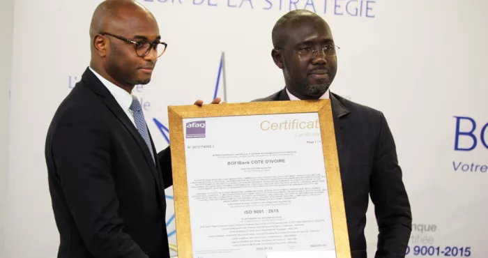 cote-d-ivoire-systeme-de-management-le-certificat-qualite-d-une-banque-renouvele-apres-un-audit