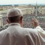 pour-cause-de-coronavirus-toutes-les-messes-suspendues-en-italie-celles-du-pape-retransmises-par-la-television