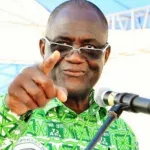 maurice-kacou-guikahe-president-du-comite-executif-du-pdci-le-president-de-la-republique-est-forclos