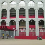 coronavirus-ca-bosse-fort-du-cote-du-parc-des-sports-ce-qui-gene-les-travaux