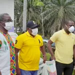 fermeture-des-espaces-de-restauration-liee-au-covid-19-le-front-populaire-ivoirien-de-gbagbo-vole-au-secours-des-etudiants-plus-de-3-tonnes-de-riz-offert