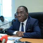 affaire-vaccins-effectues-contre-le-coronavirus-dr-aka-met-fin-aux-rumeurs