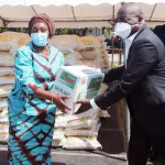 face-au-covid-19-raymonde-goudou-met-en-place-un-plan-d-urgence-de-550-millions-f-cfa-pour-aider-le-secteur-culturel-et-artistique