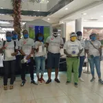 lutte-contre-le-covid-19-une-ong-et-une-entreprise-distribuent-mille-cache-nez-a-abidjan