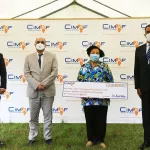 lutte-contre-le-coronavirus-une-entreprise-de-cimenterie-fait-don-de-33-millions-de-f-cfa-a-l-institut-pasteur-de-cote-d-ivoire