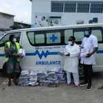 lutte-contre-le-coronavirus-anne-ouloto-dote-les-centres-de-sante-et-camps-militaires-de-sacs-poubelles