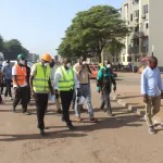 port-bouet-dr-emmou-sylvestre-visite-des-chantiers-de-la-municipalite-dans-sa-commune