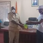 covid-19-cote-d-ivoire-l-ong-wowedemin-comble-les-populations-de-sinfra