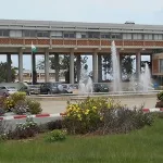 covid-19-apres-environ-deux-mois-de-fermeture-l-universite-felix-houphouet-d-abidjan-ouvre-ses-portes-voici-comment-se-deroulent-les-cours