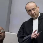 apres-l-annulation-des-audiences-du-27-et-28-mai-bagarre-rangee-entre-les-juges-les-avocats-et-bensouda-la-procureure-se-fait-ridiculiser-pro-simone-et-pro-assoa-adou-se-battent