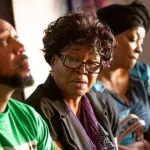 marc-zopo-l-oncle-de-dj-arafat-s-indigne-face-a-l-attitude-de-carmen-sama-ton-posterieur-que-tu-roules-en-pleine-rue-c-est-pour-quoi