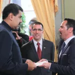 france-venezuela-tension-entre-paris-et-caracas-l-eau-l-electricite-et-le-gaz-coupes-a-la-residence-de-l-ambassadeur-de-france