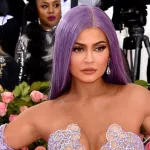 voici-la-liste-des-celebrites-les-mieux-payees-en-2020-aucun-ivoirien-dans-le-classement-mohamed-sallah-le-seul-africain-du-top-100