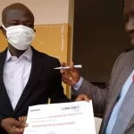 presidentielle-2020-le-depute-maire-de-bongouanou-le-colonel-gilbert-amalaman-offre-2000-timbres-pour-les-nouveaux-majeurs-de-la-commune