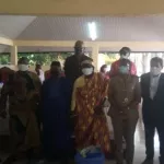 operateurs-economiques-cadres-et-chefferie-offrent-des-vivres-et-kits-de-protections-aux-populations-de-modeste