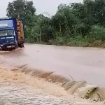 axe-abidjan-abengourou-la-voie-coupee-au-niveau-d-azaguie-le-calvaire-des-automobilistes