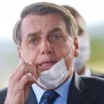 bresil-la-justice-oblige-le-president-jair-bolsonaro-a-porter-un-masque-en-public