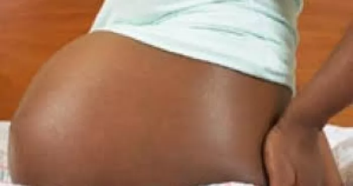 cepe-blanc-a-bangolo-une-candidate-engrossee-par-un-conducteur-de-taxi-moto