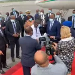 cote-d-ivoire-amadou-gon-accueilli-triomphalement-a-l-aeroport-alassane-ouattara-et-les-membres-du-gouvernement