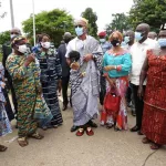 bouake-didier-drogba-a-recu-les-attributs-de-chef-akan-et-fait-fils-du-gbeke-voici-son-nom-de-bapteme