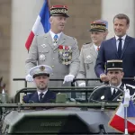 france-traditionnelle-fete-nationale-du-14-juillet-une-celebration-sous-fond-de-crise-de-covid-19