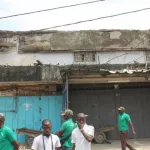 abidjan-accident-le-balcon-de-l-appartement-d-un-immeuble-s-ecroule-avec-ses-habitants
