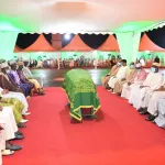 obseques-du-premier-ministre-a-korhogo-les-imams-prient-pour-le-repos-de-l-ame-d-amadou-gon-coulibaly-a-gbondala
