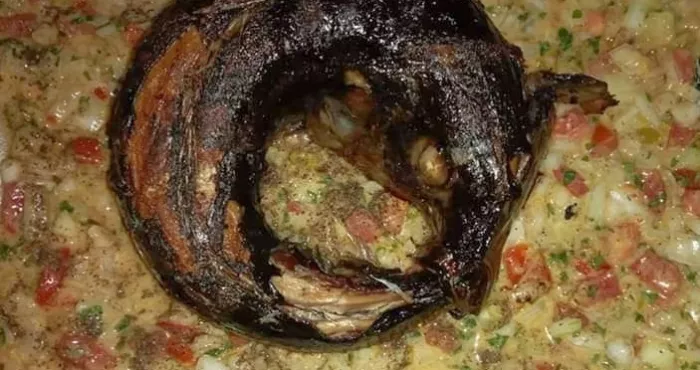 poisson-fume-accompagne-d-attieke-un-met-purement-ivoirien