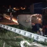 bondoukou-l-ambulance-du-centre-de-sante-urbain-d-assuefry-evacuant-un-malade-au-chr-heurte-un-poteau-electrique-un-mort-et-plusieurs-blesses