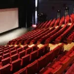les-cinemas-americains-pourraient-rester-fermes-jusqu-en-2021