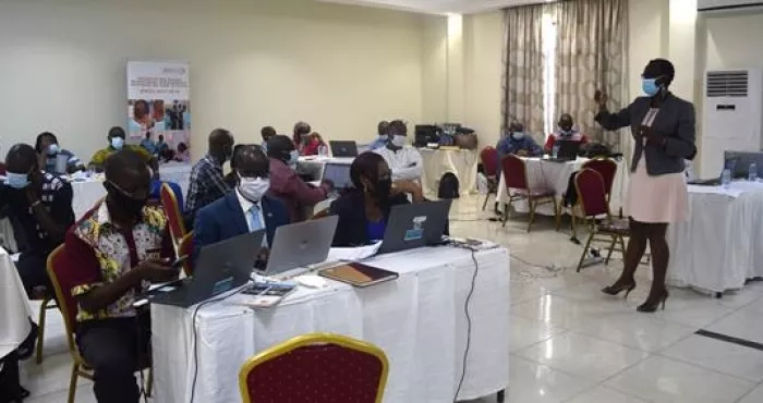 numerisation-des-ecoles-20-chefs-d-etablissements-s-engagent-a-la-continuite-de-la-methode-enea-dans-leurs-etablissements