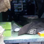 une-pharmacie-cambriolee-a-bonon-plus-de-100-millions-de-francs-vole-l-enregistreur-de-camera-video-surveillance-emporte