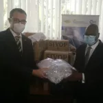 covid-19-formation-professionnelle-l-allemagne-fait-un-don-de-kits-sanitaires-et-d-equipements-informatiques-a-la-cote-d-ivoire