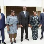 visite-d-hamed-bakayoko-chez-l-archeveque-jean-pierre-cardinal-kutwa-le-point-de-raymonde-goudou-qui-differe-avec-celui-du-premier-ministre