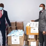 covid-19-le-groupement-professionnel-des-miniers-de-cote-d-ivoire-offre-33-millions-de-fcfa-en-materiels-sanitaires-au-gouvernement