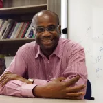 vaccin-contre-la-covid-19-la-participation-de-l-afrique-aux-essais-cliniques-reclamee-les-avantages-pour-le-continent