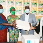 candidature-d-alassane-ouattara-a-la-presidentielle-d-octobre-bakayoko-ly-ramata-et-ses-femmes-apportent-12-000-fiches-de-parrainage