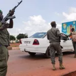 mali-le-premier-ministre-boubou-cisse-se-dit-pret-au-dialogue-avec-les-mutins