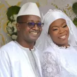 people-mariam-coulibaly-directrice-de-frequence-2-se-passe-la-bague-au-doigt