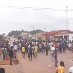 marche-de-l-opposition-a-abengourou-les-policiers-rebroussent-chemin-sous-la-pression-des-manifestants