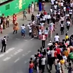 palmeraie-la-rue-rose-marie-guiraud-bloquee-par-les-guirivoires