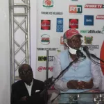 alpha-blondy-interpelle-les-constitutionnalistes-ivoiriens-la-nuit-qui-sera-une-mauvaise-nuit-ca-se-sait-depuis-16-heures