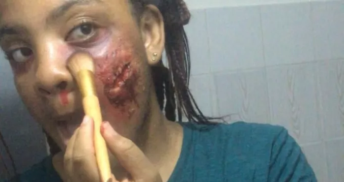 make-up-de-cinema-decouverte-grace-aurelia-gbede-une-jeune-fille-de-16-ans-piquee-par-le-virus-du-maquillage