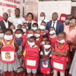 rentree-scolaire-2020-2021-la-fondation-ked-lance-un-vaste-programme-de-distribution-de-kits-scolaires